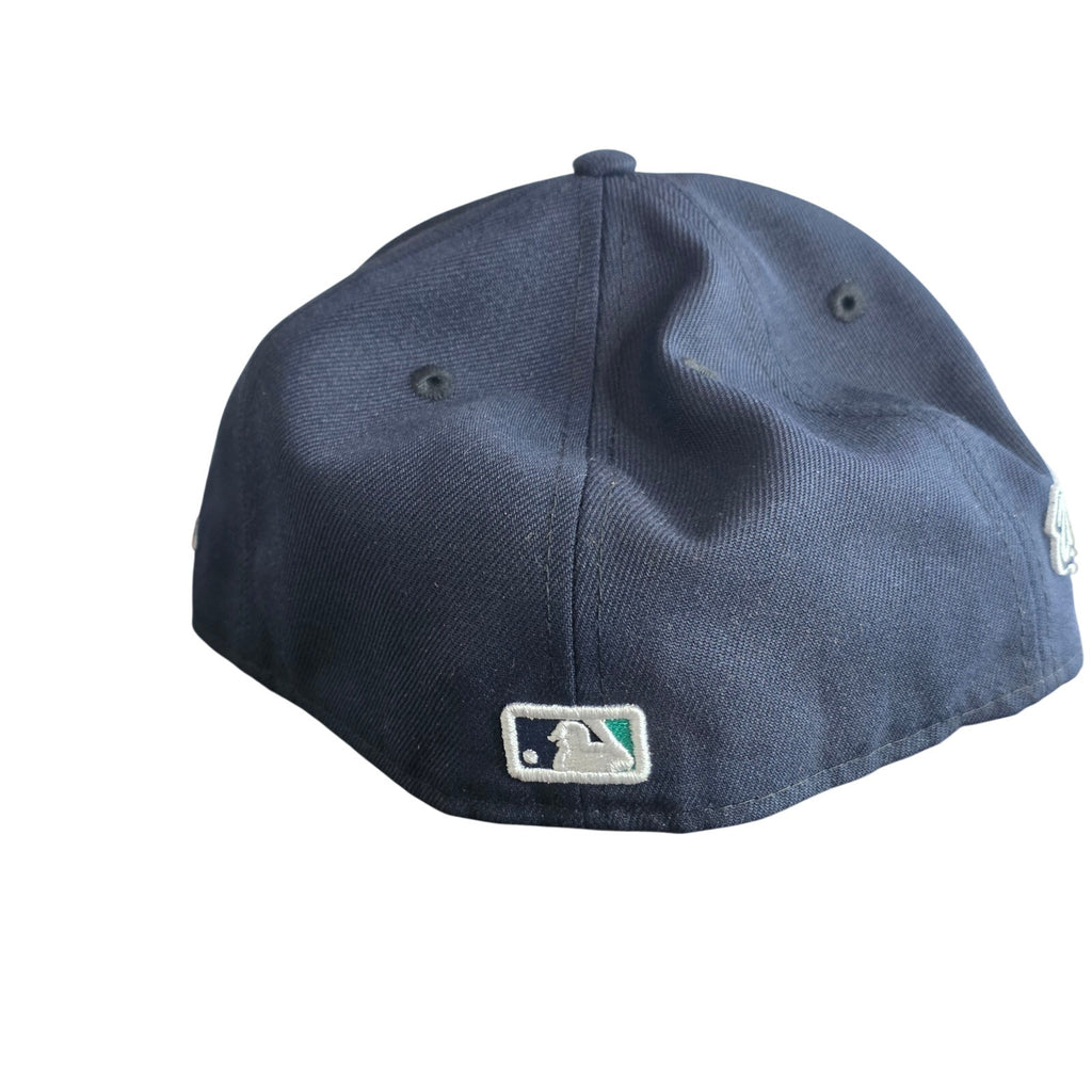Authentic MLB Collection 2015 World Series Seattle Mariners Fitted Cap 7 3/8