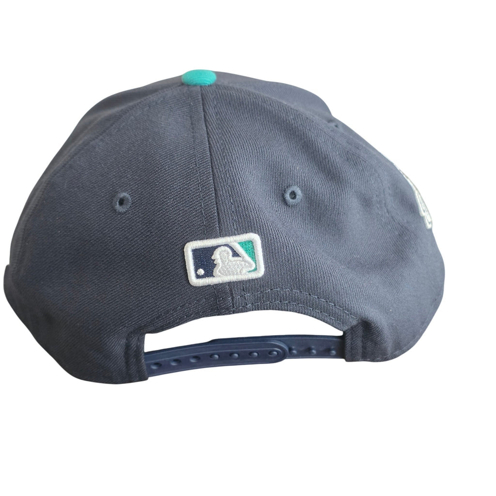 Authentic MLB Collection 2015 World Series Seattle Mariners Fitted Cap 7 3/8