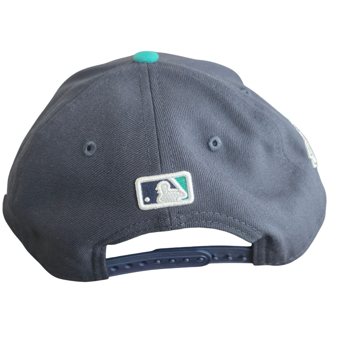 Authentic MLB Collection 2015 World Series Seattle Mariners Fitted Cap 7 3/8